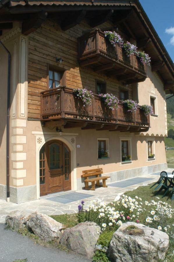 Baita Brozol Apartamento Livigno Exterior foto